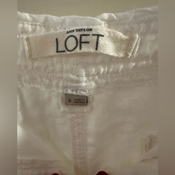 Loft white shorts. - Picture 4 of 4